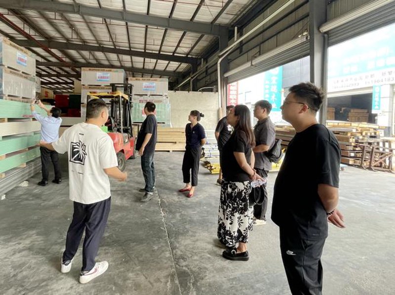 新都日用百货批发：市场趋势与未来展望